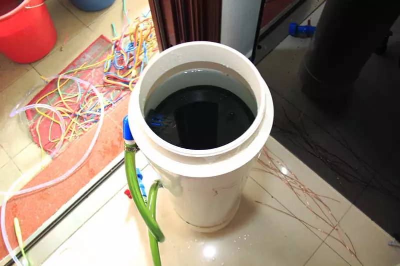 旅游时看到山川河流的感悟,旅游途中看到的景物