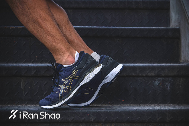 asicsgel-kayano24璇勬祴,asics鍏ラ棬缂撻渿璺戦瀷