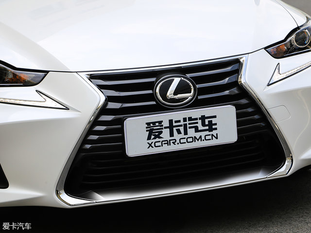 外观运动内饰科技感强雷克萨斯nx,新款雷克萨斯颜值爆表