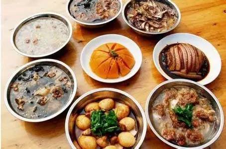 万亩森林玻璃桥,万亩荷花园玻璃栈道