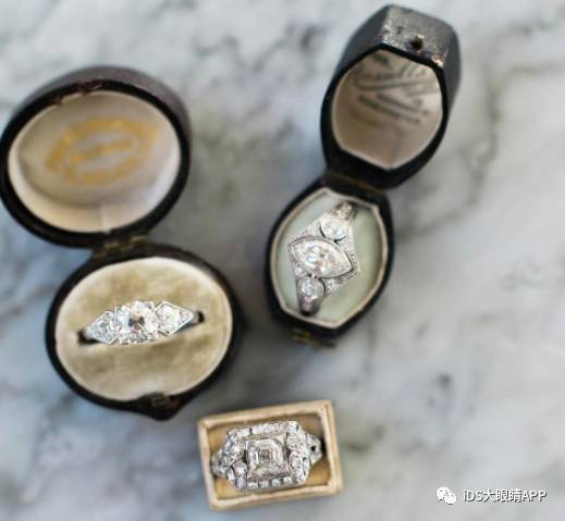 高圆圆同款婚戒一个多重,高圆圆直播带货手戴婚戒状态佳