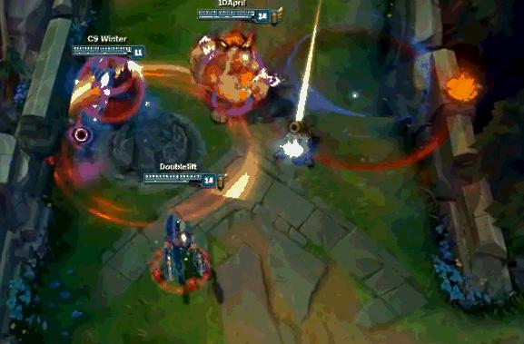 ad走a怎么只打英雄,ad走a要按左键