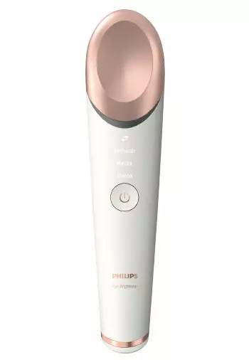 59岁的关之琳不化妆样子老了没有 (最美十三姨关之琳美人迟暮了吗)