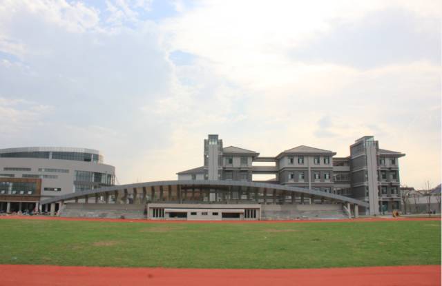 杭州市富阳区新登镇小福光校区,杭州市富阳区新登镇福光小学