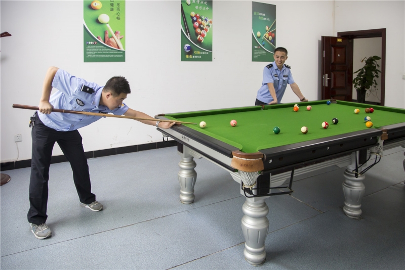 31张大图揭秘神木看守所民警的日常，不能带手机，15分钟巡视1圈