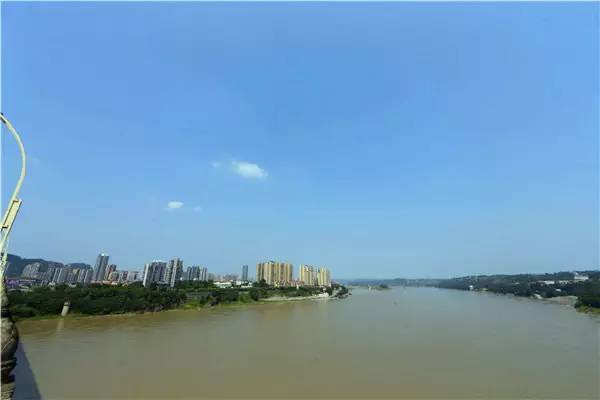 看金山银山全景图,看绿水青山美景