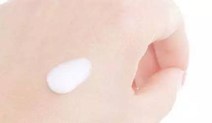 23吨假名牌化妆品,假冒化妆品害了多少人