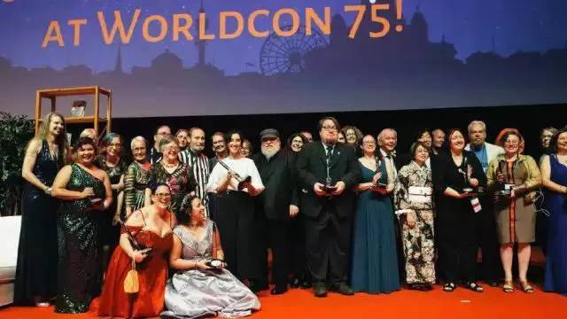 走进科幻小说200字,《走进科幻小说的奇异世界》