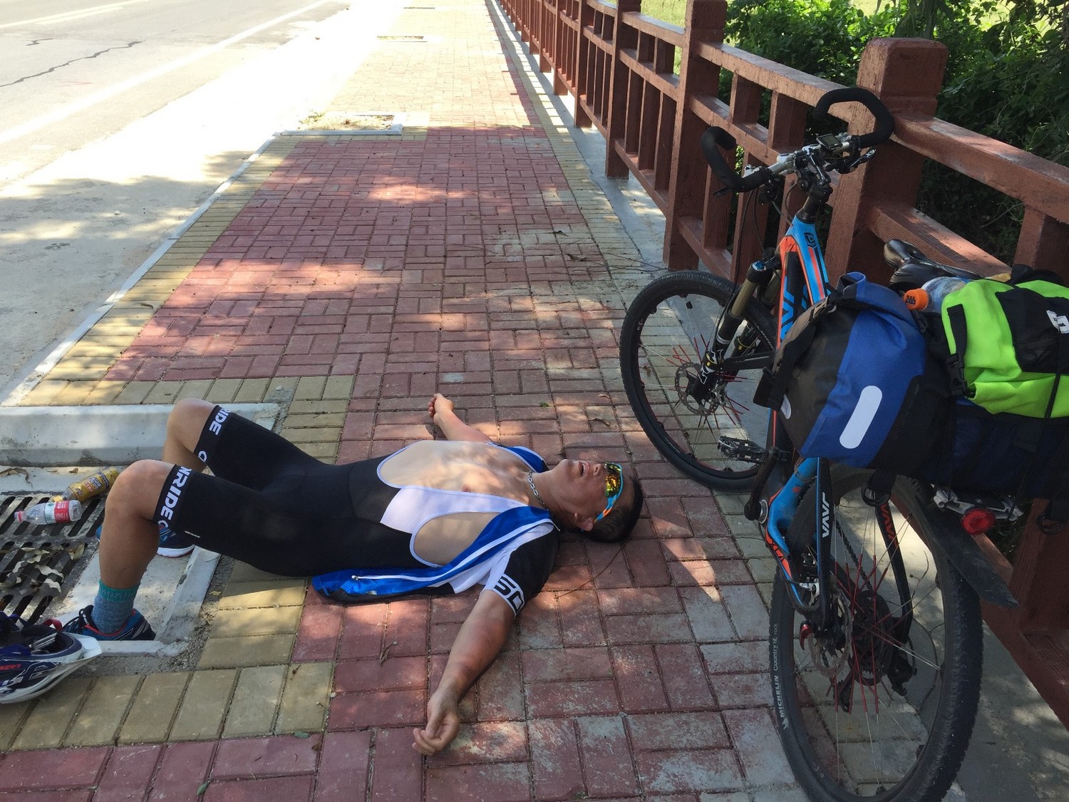 单车骑行环海南岛攻略,环海南岛骑行一圈花费