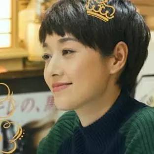 原来女人不懂车都是装的，看完这对小夫妻的对话，瞬间明白了