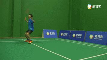 胜利羽毛球鞋p9300怎么样,胜利p9300买一代还是二代