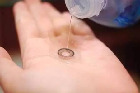 视力下降模糊要怎么保护,视力隐斜如何治疗