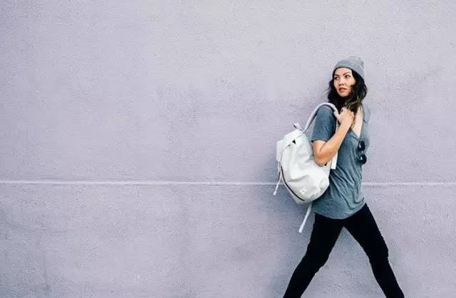 百搭双肩包推荐小众高级感,一款兼顾颜值与实用的双肩包