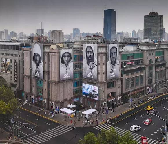 阿迪达斯线下商店营销策略,阿迪达斯网络推广