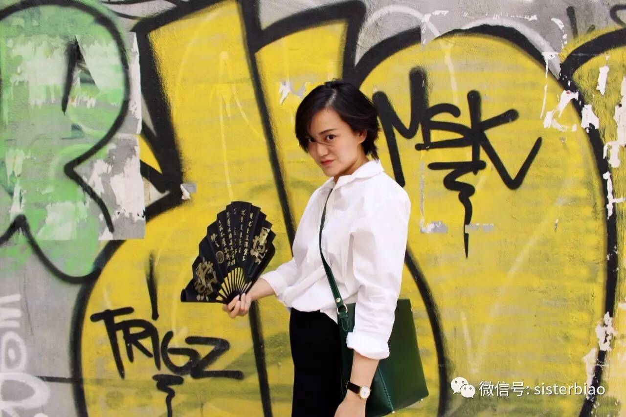 看到了大家挥舞的想要花钱的双手