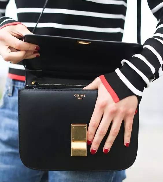 为什么女人都想拥有celinebox,为什么每个女人都拥有一个钻戒