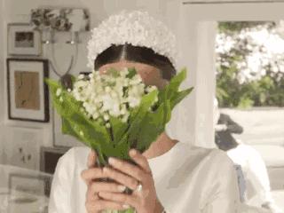 恋物志｜世界顶尖超模在婚礼前，就是用它快速瘦脸、抚平法令纹