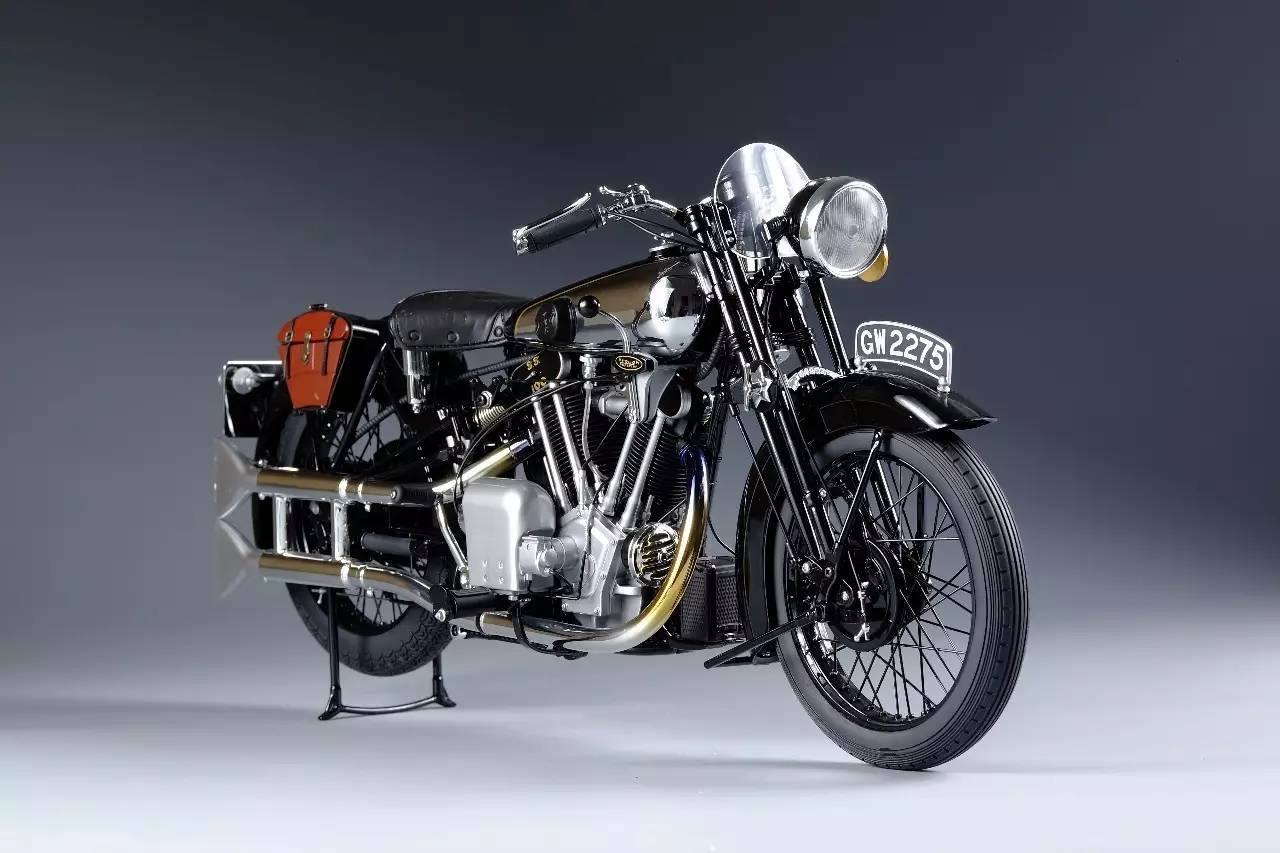 超逼真发动机,超级逼真电脑