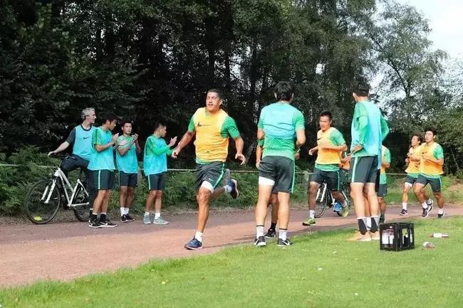 于大宝刚回国的状态,于大宝国安冬训视频