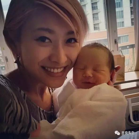 挖鼻孔的男生,挖鼻孔的男人