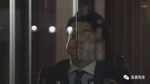 挖鼻孔的男生,挖鼻孔的男人