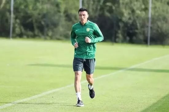 于大宝刚回国的状态,于大宝国安冬训视频