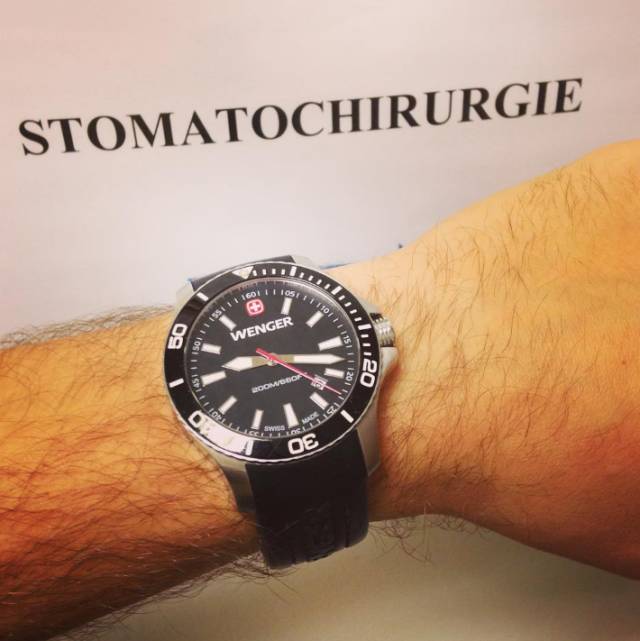 手表不一定非要戴手上,新手入门有哪些腕表值得推荐