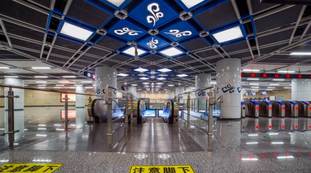 成都地铁设计天花板,成都地铁标志设计