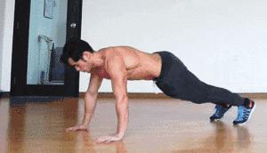 c罗的肌肉是自然还是科技,c罗的肌肉特别像李小龙