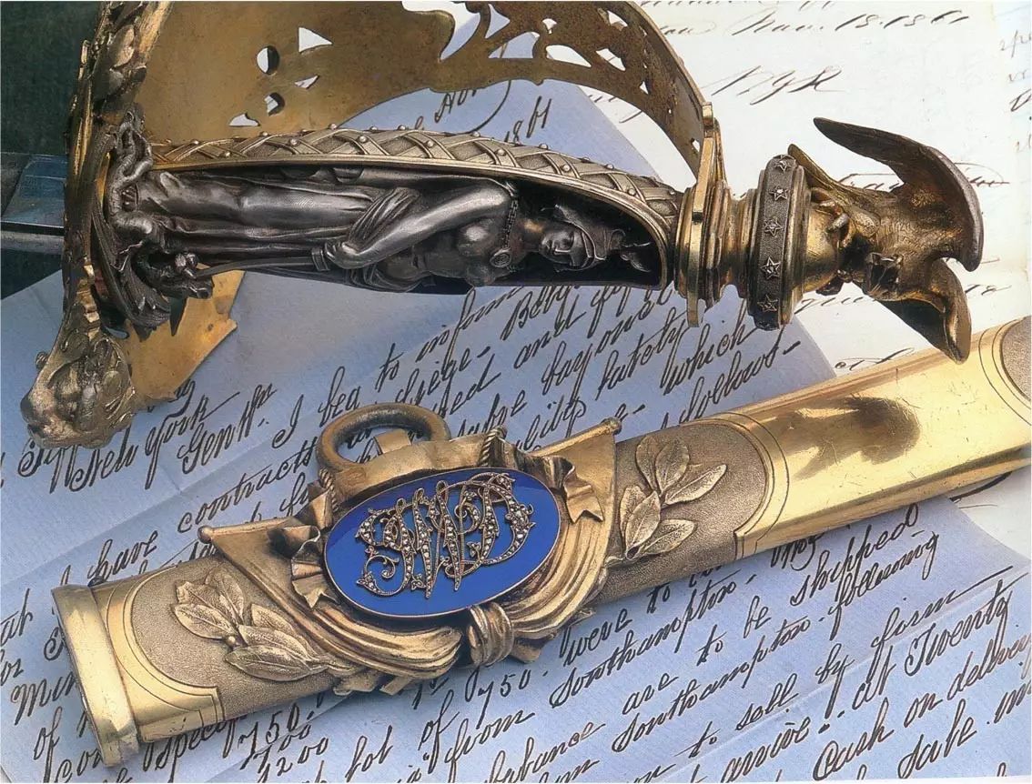 tiffany品牌创始人,tiffany上马奖杯