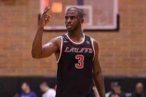 浓眉和乔丹,乔丹浓眉