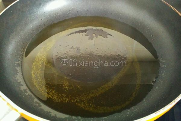 炒豆角不变色的小诀窍,炒豆角不变色的做法窍门