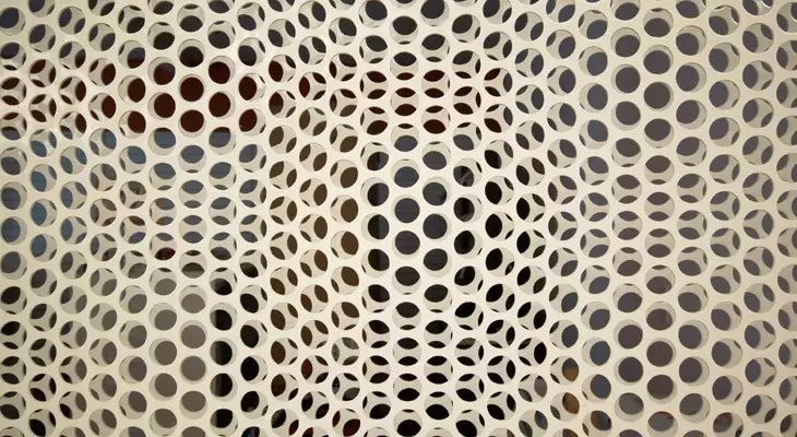 电脑屏幕有波纹的现象,电脑主机屏幕显示波纹