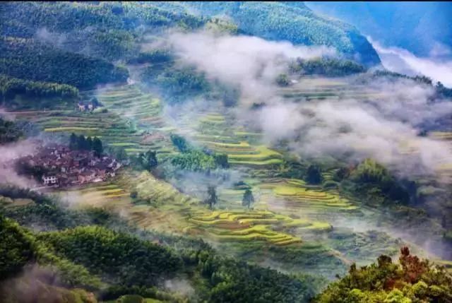 3天2夜!秋日带你去这座绝美山城体验不一样的“慢旅行”!