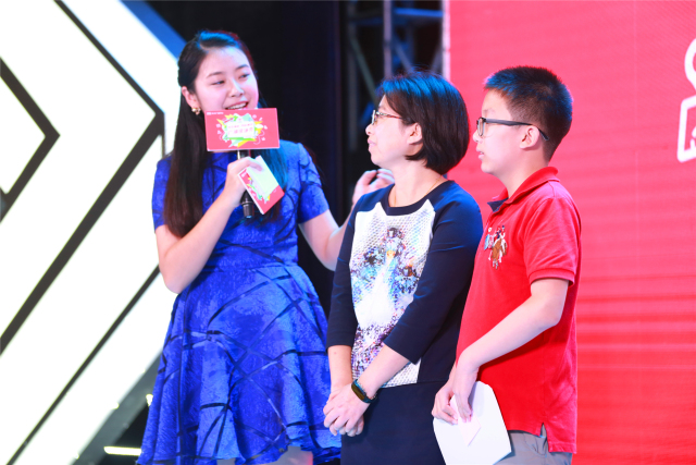 广播现场秀高光时刻,广播节目现场