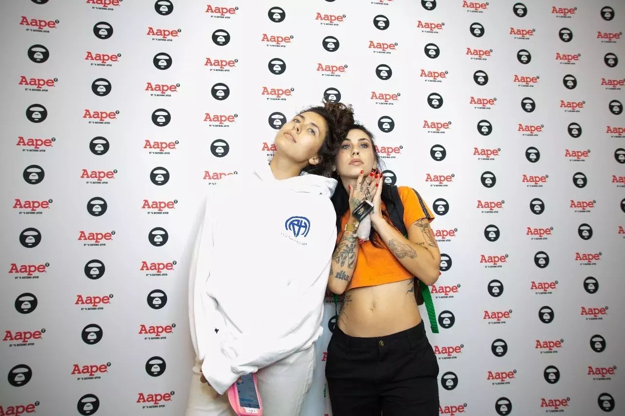 潮流圈的人气图腾！年轻猿颜强势登陆美国潮流圣地！