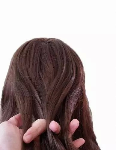 披头散发怎么扎头发好看,披头散发的头发教程