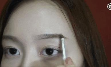 唐嫣的眼影活色生香,唐嫣大地色眼影