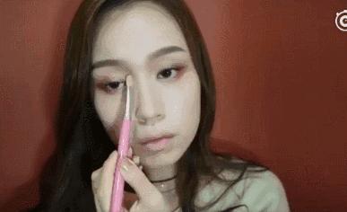 唐嫣的眼影活色生香,唐嫣大地色眼影