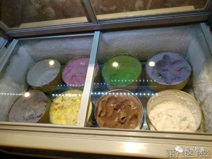 网友说｜点一份牛排竟能免费吃几十道菜，还有这种好事？