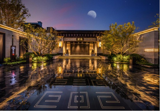 高端圈层名流汇聚豪宅,鲁能钓鱼台美高梅别墅426平米独栋