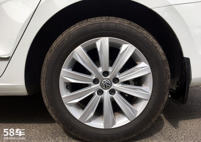 人生第一辆车万元车,福特福睿斯2017款1.5l自动舒适型