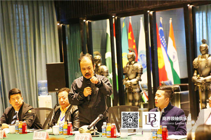 拜访新疆野马集团,参观新疆野马集团