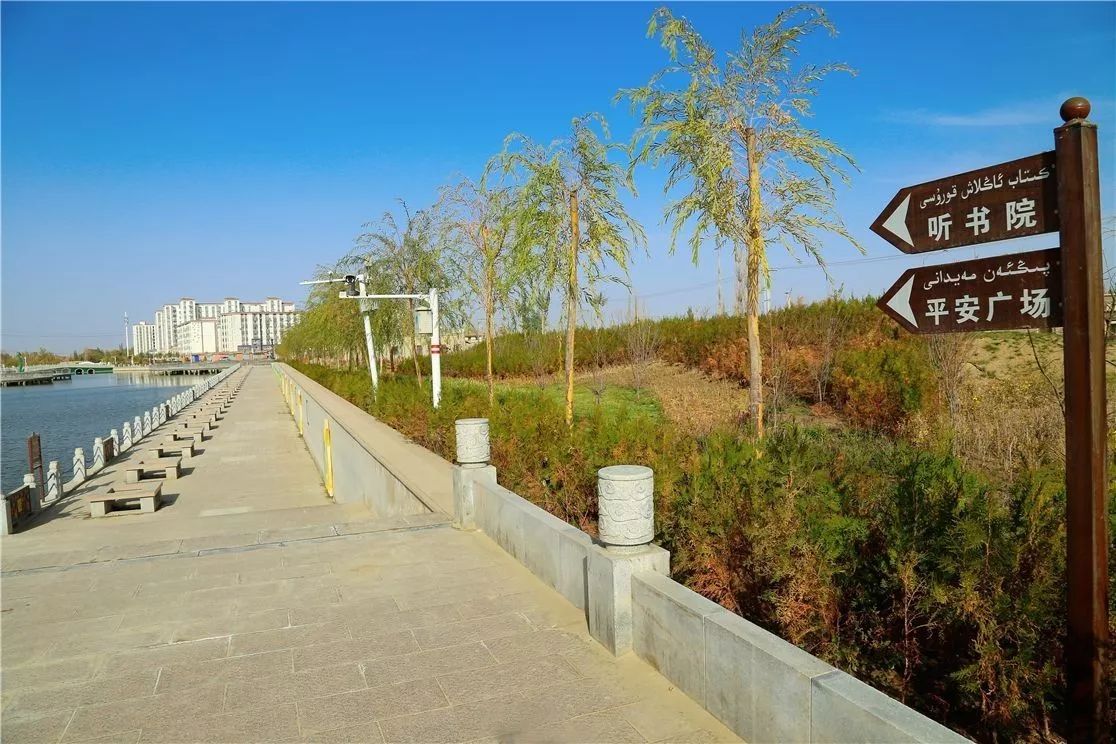 秋日里，有一抹乡愁叫且末！