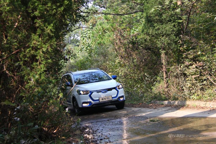 试驾完江淮iEV7S谈谈它的5个优点和5个缺点