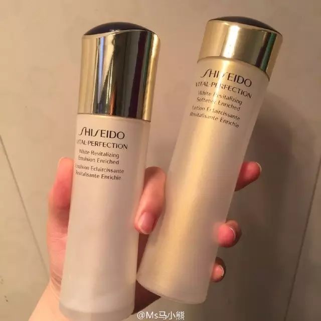 你过来我给你说一个秘密图片,你过来我告诉你一个秘密表情包