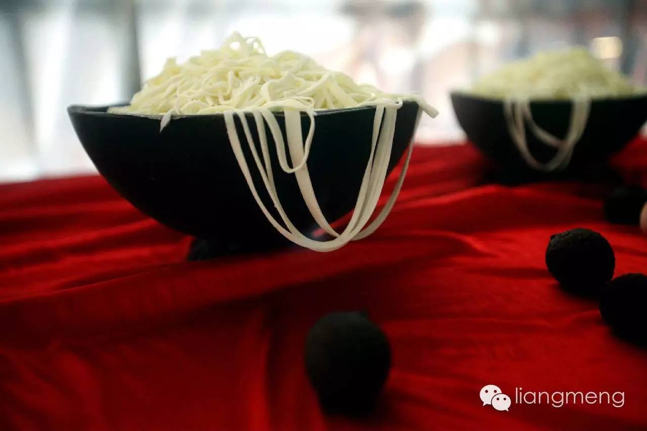 巧克力艺术品制作,创意的巧克力