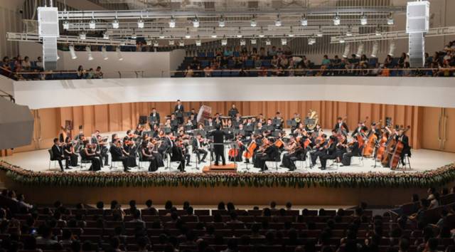 天府一街圆形建筑演艺中心,成都天府新区文化展示中心