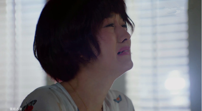 袁泉谈马伊琍是一个什么样的女人,马伊琍和袁泉出席活动长发已及肩