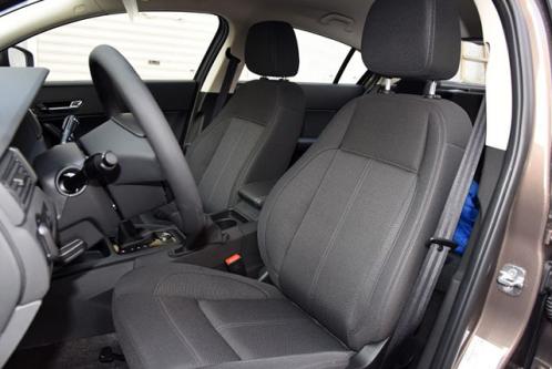 这车被评为欧洲最安全家用轿车，获德国红点设计大奖，理应是国之骄傲，却几乎走向破产，国人要救救它吗？